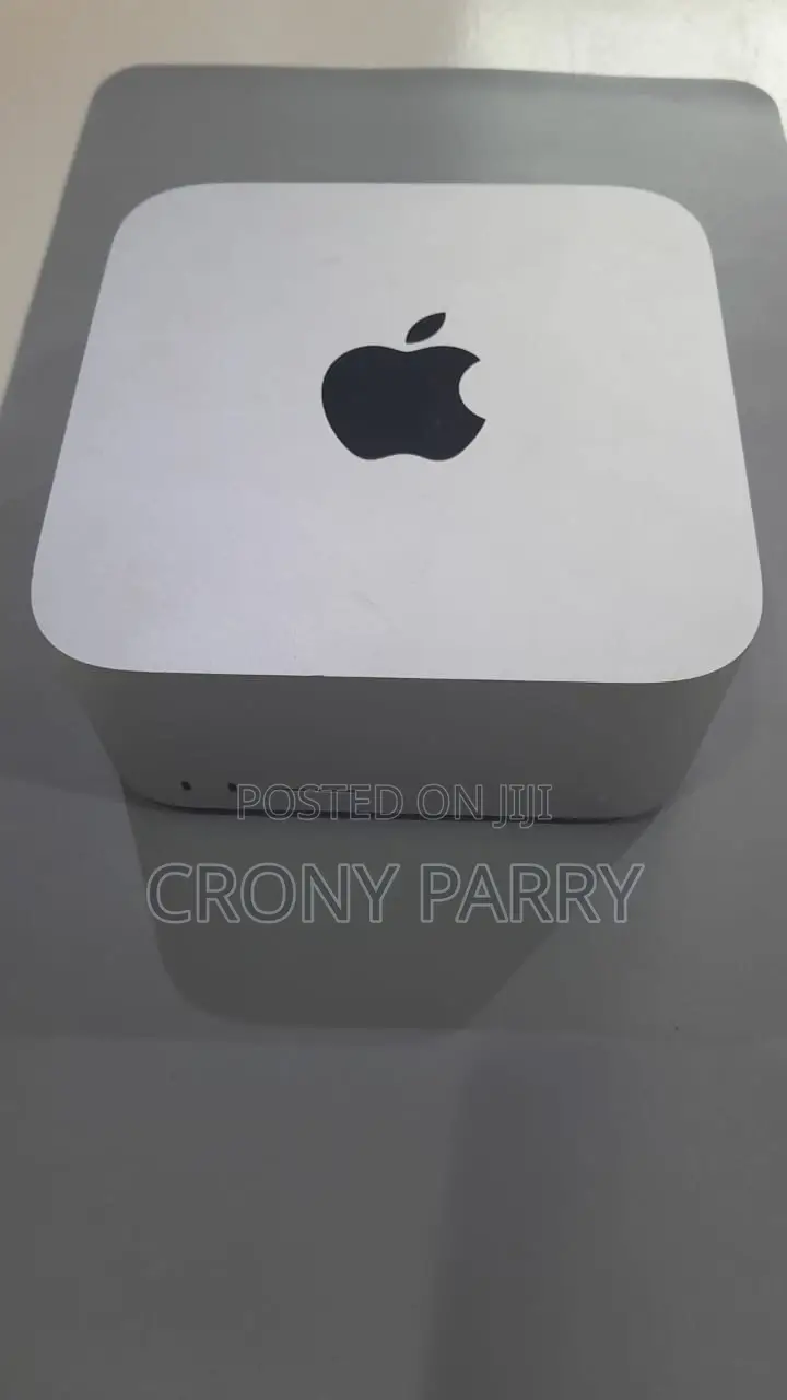 New Desktop Computer Apple Mac Studio M2 Max 32GB Apple M2 SSD 512GB
