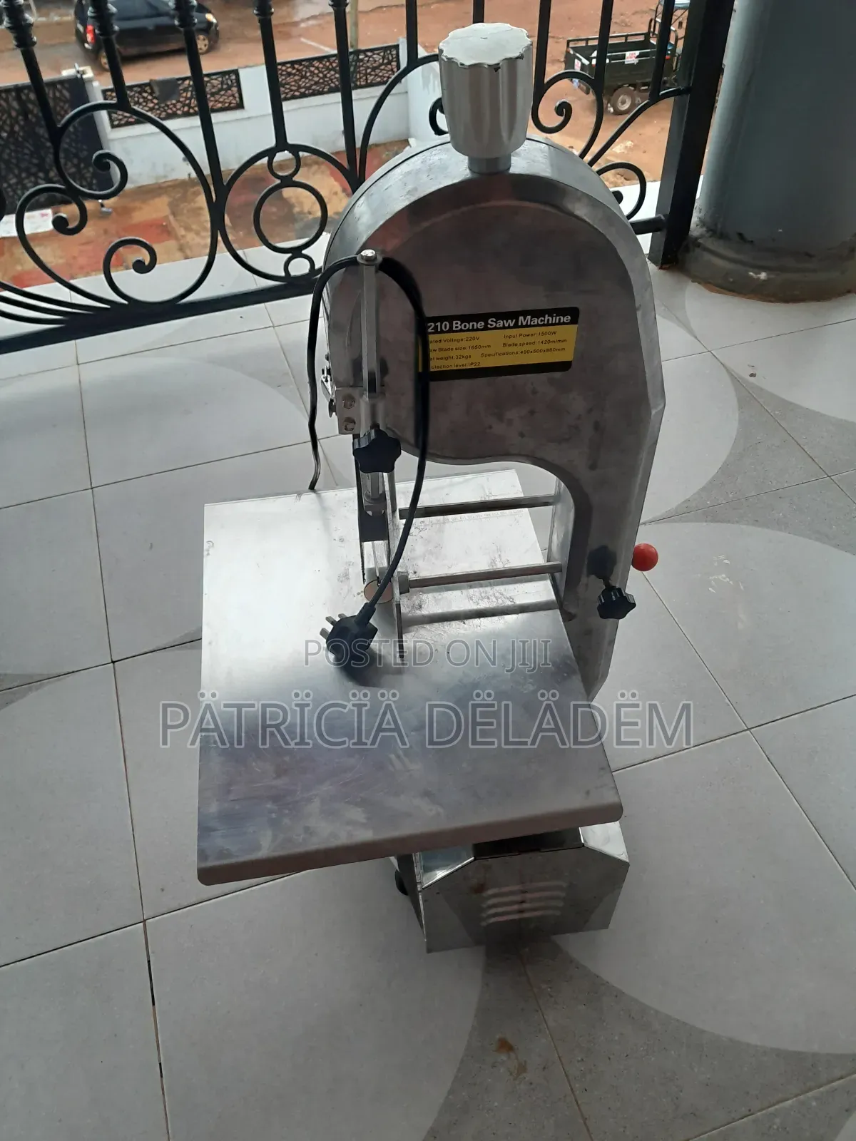 Bone Saw Machine
