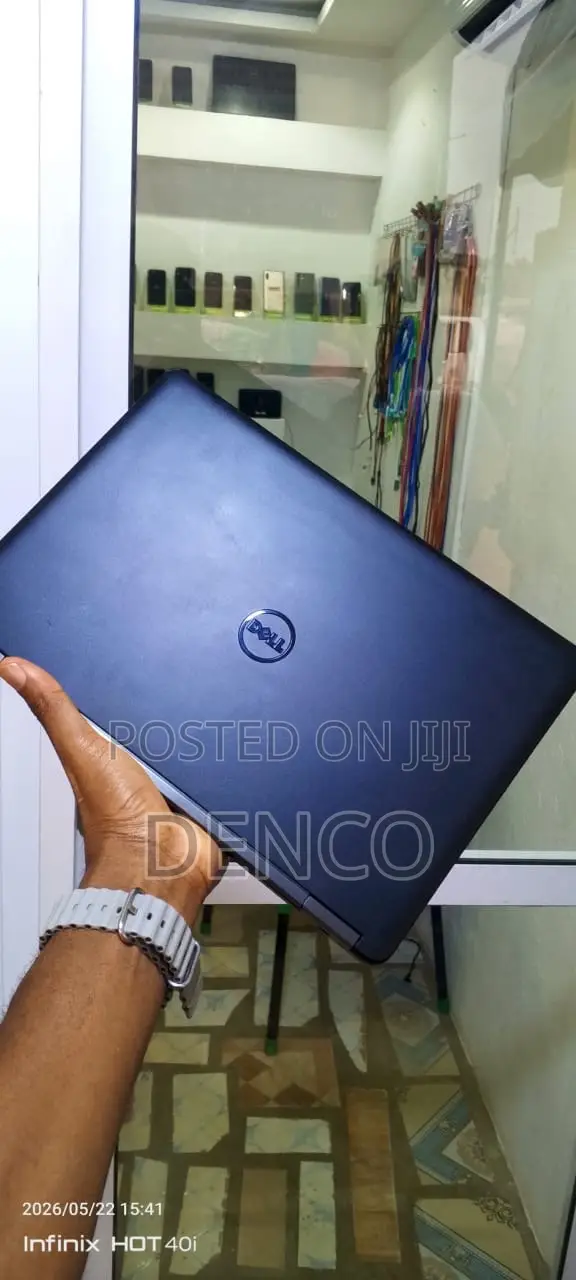 Laptop Dell Latitude 12 E5250 8GB Intel Core i3 HDD+SSD 256GB