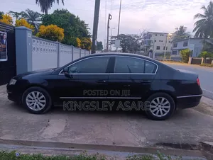 Volkswagen Passat 2011 Black