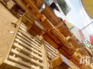 All Wood Queen Size Bed