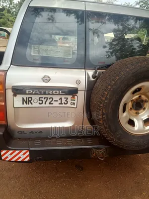 Nissan Patrol 2013 Silver