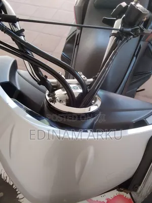 Yamaha 2019 Black