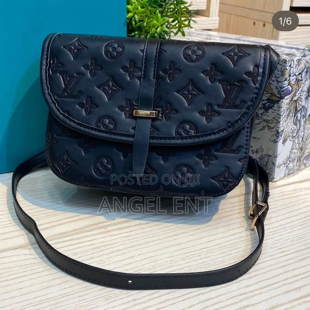 Side Messenger Bags Available (Location: Adum Kumasi)