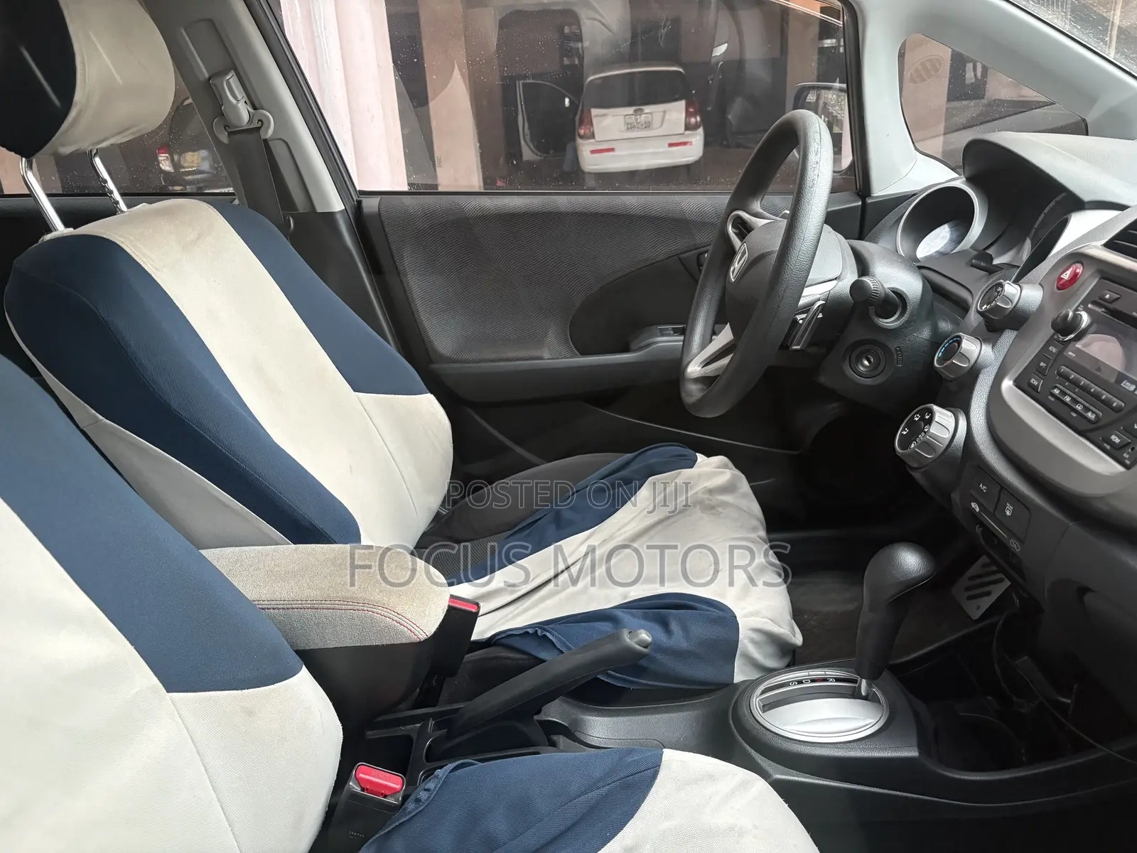 Honda Fit 2010 Gray