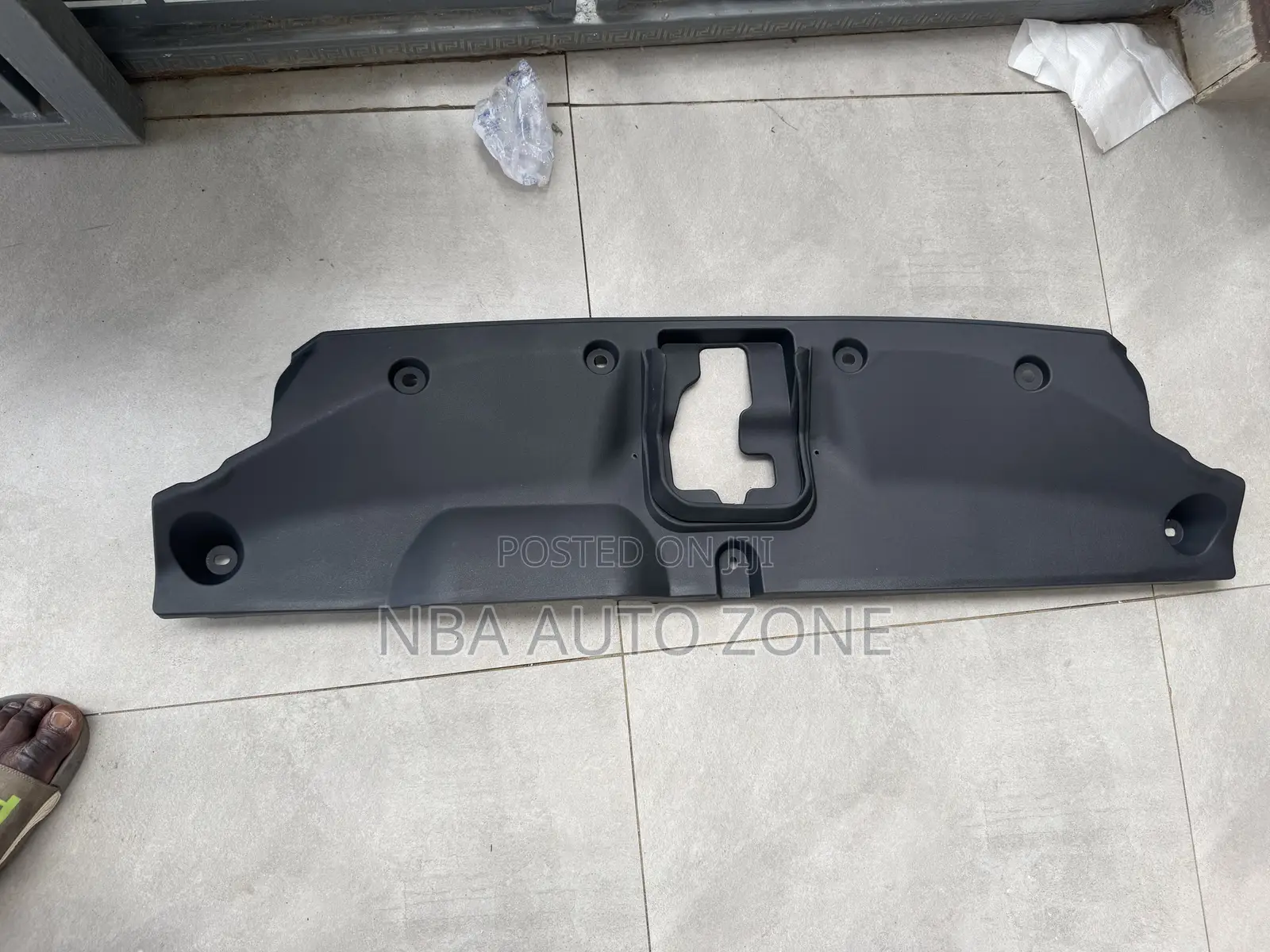 Toyota Highlander Grand 2024-2025 Radiator Support Panel Cover.