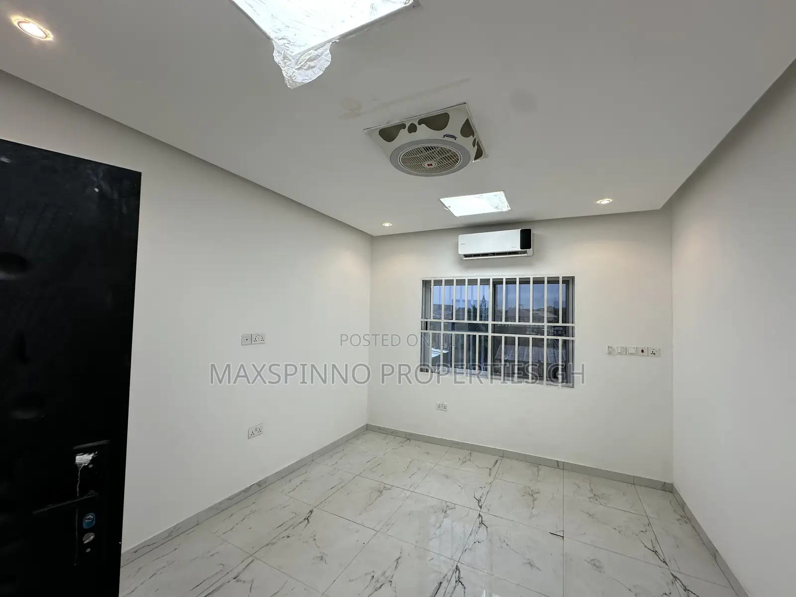 2bdrm Apartment in Maxspinno Properties, School Junction for rent