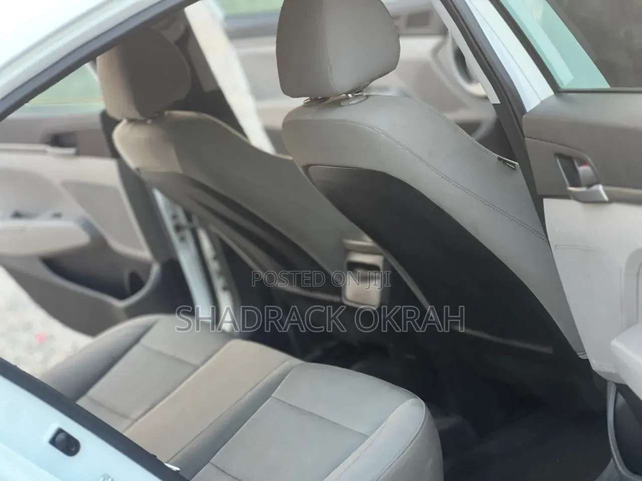 Hyundai Elantra SE Sedan FWD (2.0L 4cyl 6M) 2017 White