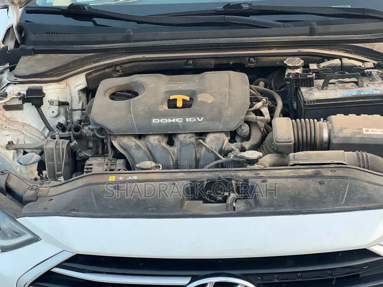 Hyundai Elantra SE Sedan FWD (2.0L 4cyl 6M) 2017 White