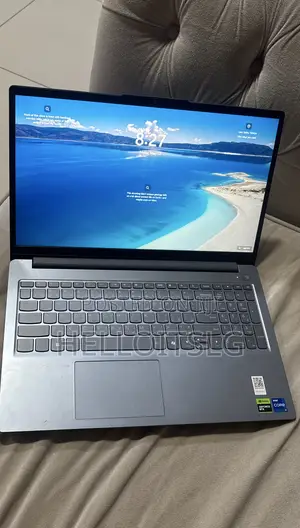 Laptop Lenovo LOQ 15ARP9 16GB Nvidia SSD 512GB
