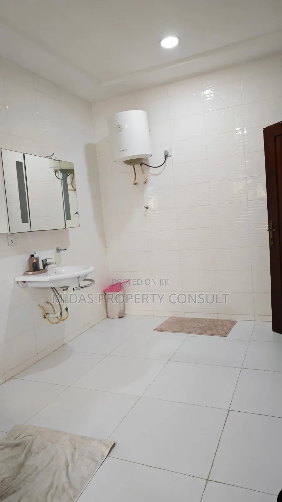 6bdrm House in Dome, Pillar 2 for sale