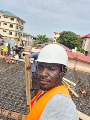 Contractor and Site Engineer