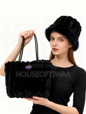 2in1 Faux Ladies Bag and Cap