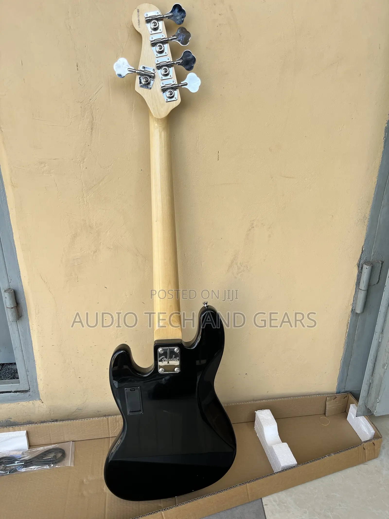 Fender Bass Guitar (Active)
