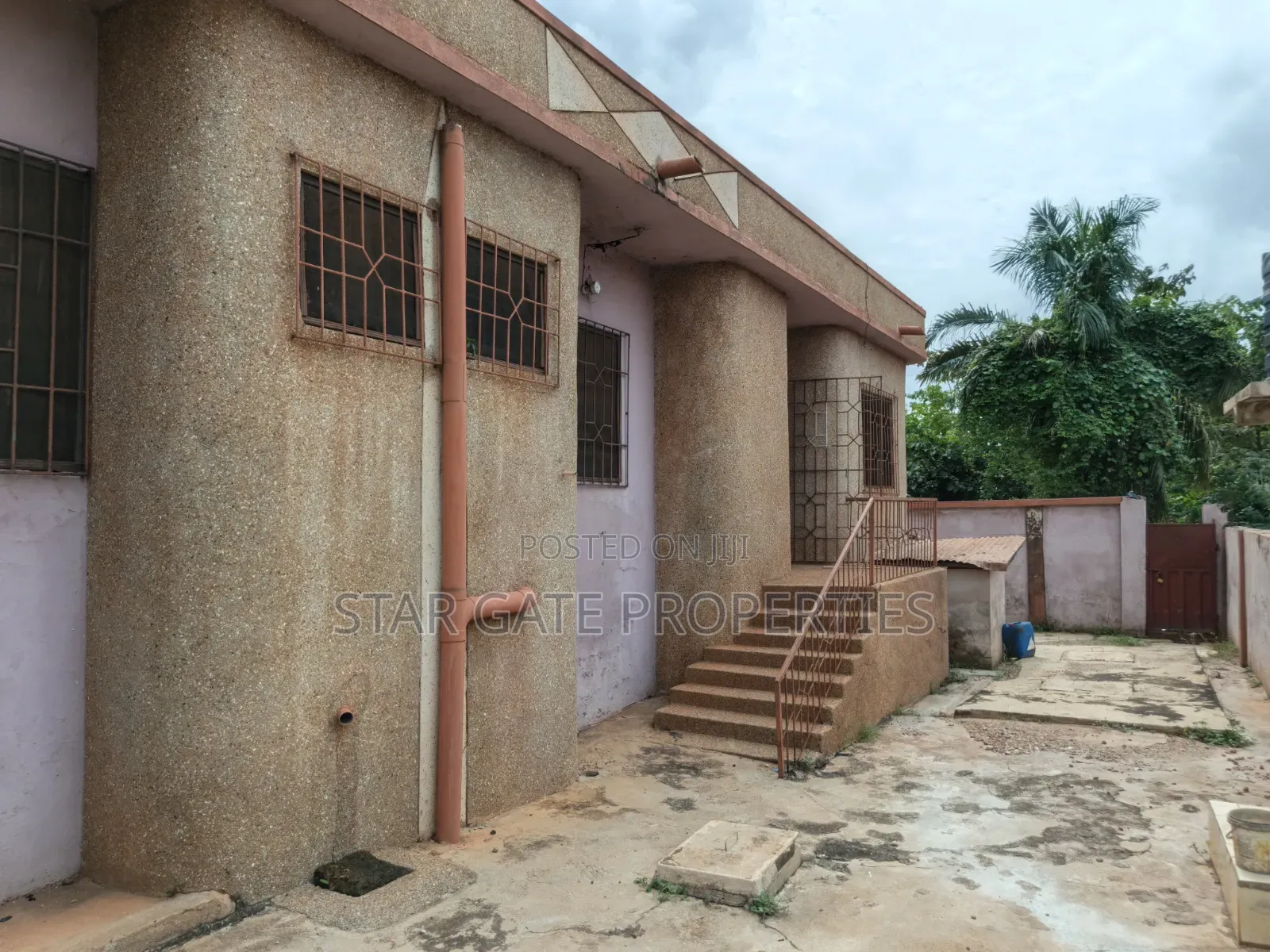 5bdrm House in Suame, Kumasi Metropolitan for rent