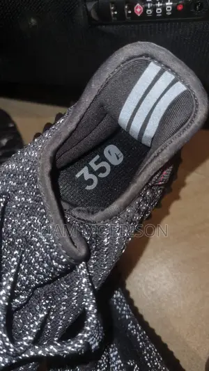 Adidas Yezzy 350 Trainers
