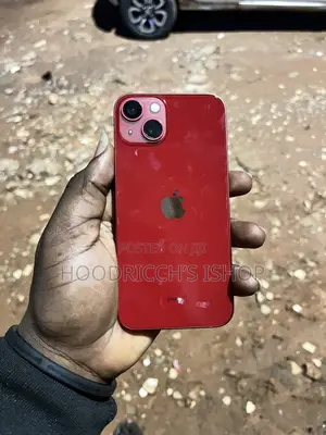 Apple iPhone 13 128 GB Red