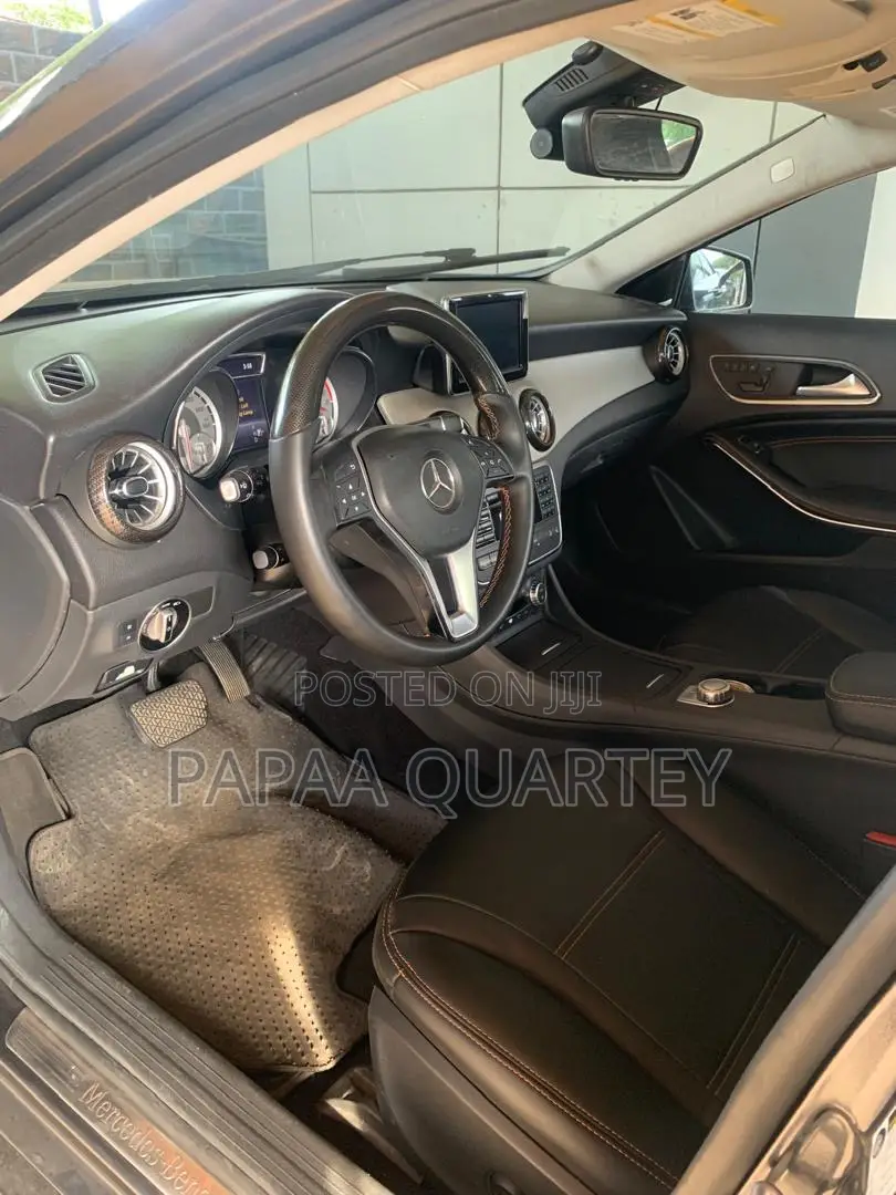 Mercedes-Benz GLA-Class 2018 Gray