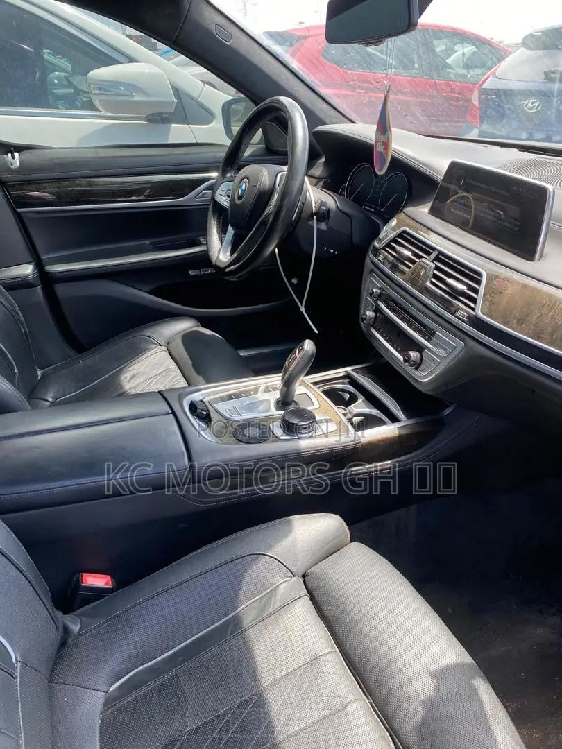 BMW 7 Series 2017 Gray