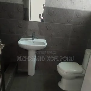 2bdrm Apartment in Kofis Realty, Spintex for rent