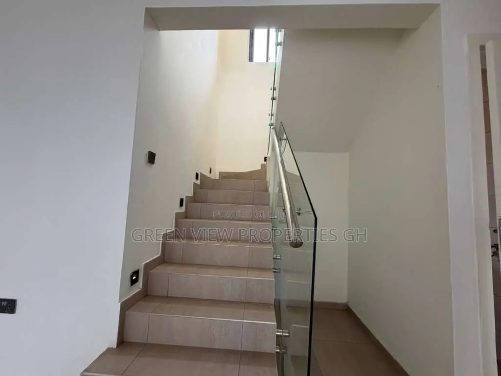 4bdrm House in Tseaddo for rent