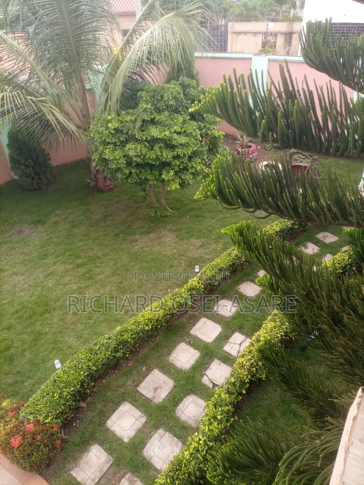 6bdrm House in Community 25 for rent
