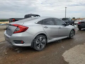 Honda Civic EX-T 4dr Sedan (1.5L 4cyl) 2016 Silver