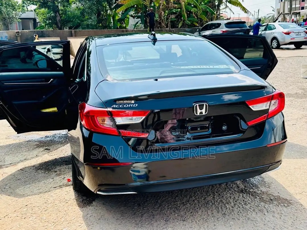 Honda Accord EX-L (2.0L 4cyl Turbo 10A) 2019 Black