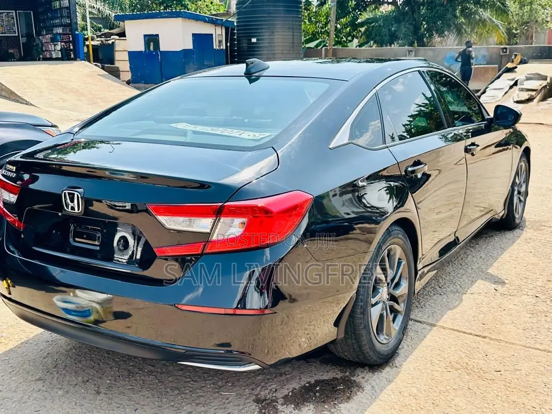 Honda Accord EX-L (2.0L 4cyl Turbo 10A) 2019 Black