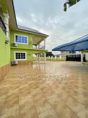7bdrm Duplex in Bn Estate, West Legon for sale