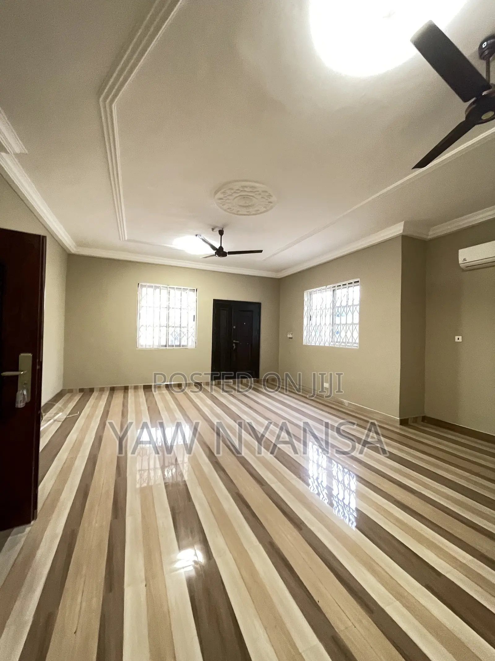 7bdrm Duplex in Bn Estate, West Legon for sale