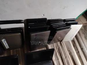 Laptop HP 15-dw0037wm 4GB Intel Core i5 HDD 500GB