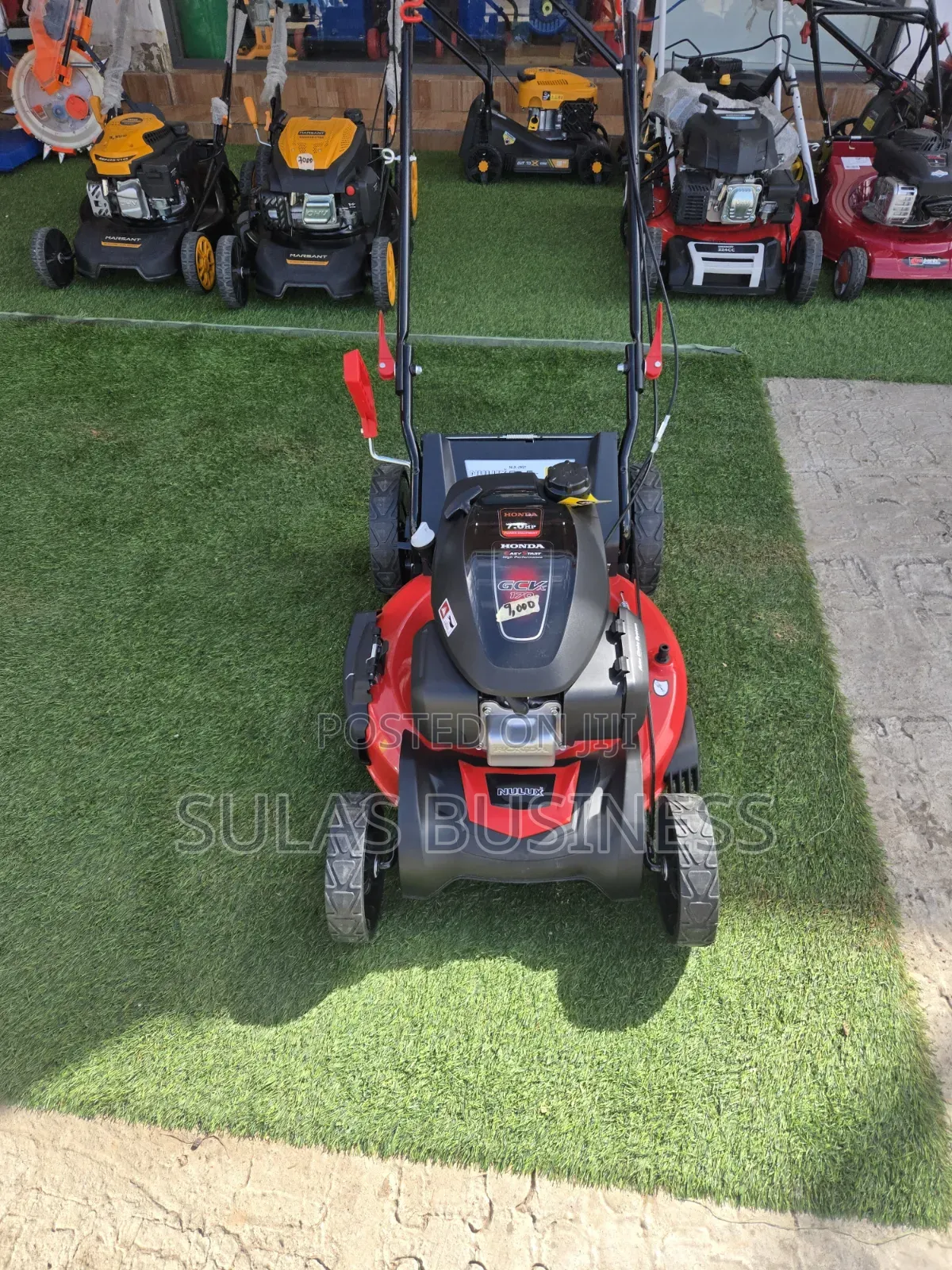 Honda Nulux Lawnmower