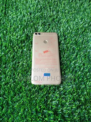 Huawei P Smart 128 GB Gold
