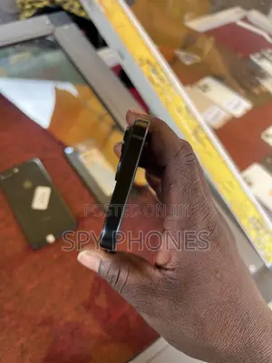 Apple iPhone 15 128 GB Black