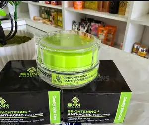 Skin Embassy Renew + Repair Face Cream For Dull Skin.