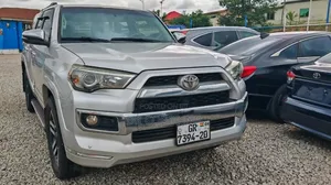 Toyota 4-Runner Limited 4dr 4x4 (4.0L 6cyl 5A) 2017 Silver
