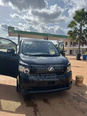 Toyota Voxy 2011 Black