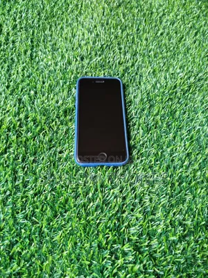 Apple iPhone 8 64 GB Gold