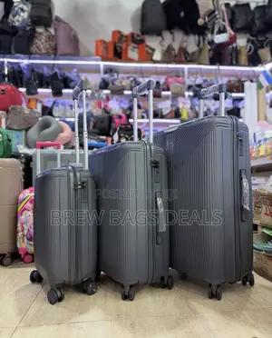Quality Unicross 3set Fiber Anticrack Traveling Bag.