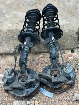 Toyota Voxy Front Shock Absorbers and Complete Hub 2015