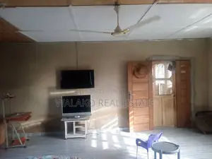 4bdrm House in Amasaman for sale