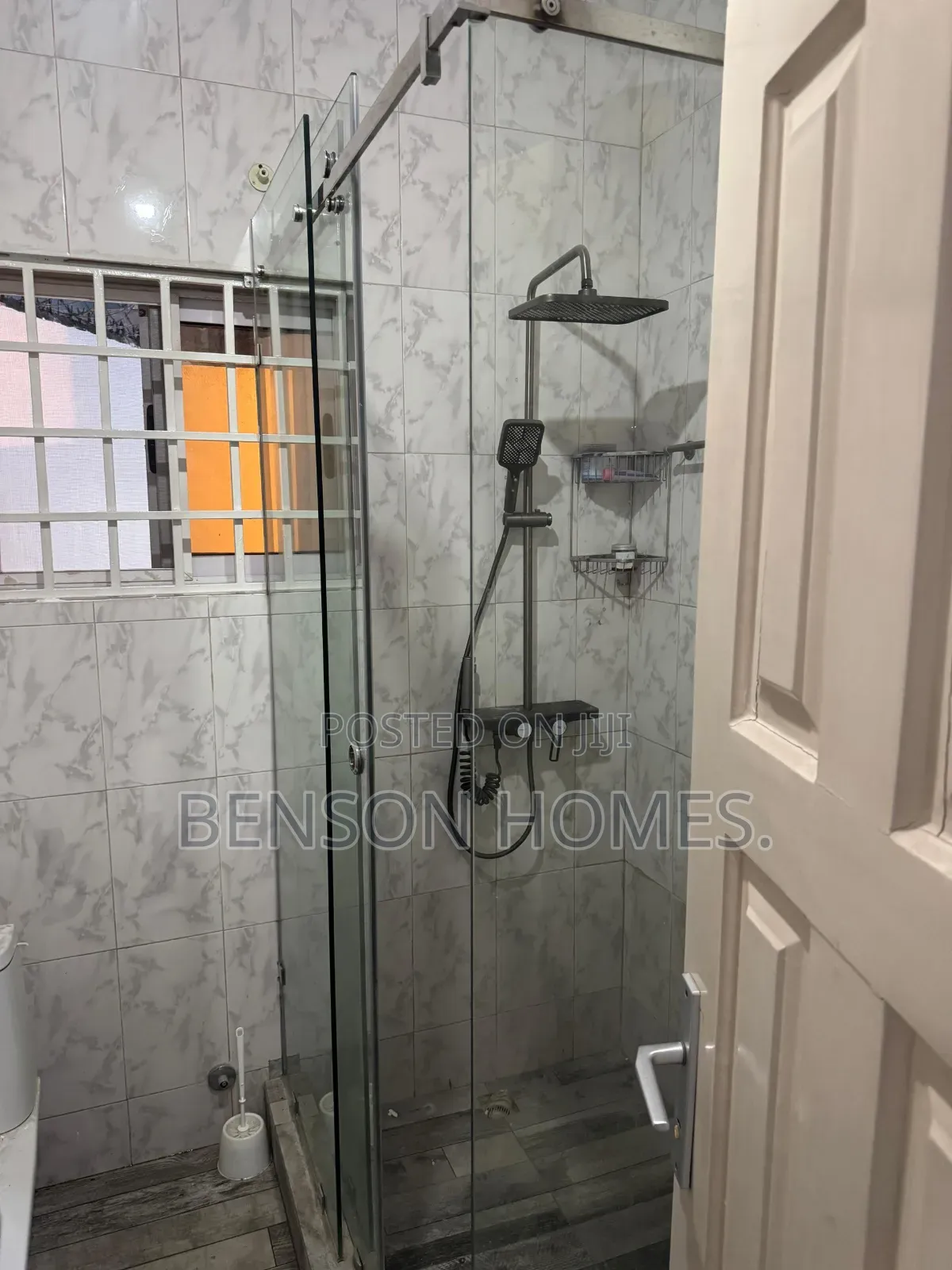 3bdrm House in Mile 7 for rent