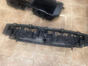 Ford 150 17 Shutter Grill With Motor