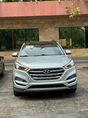 Hyundai Tucson Limited AWD 2017 Silver