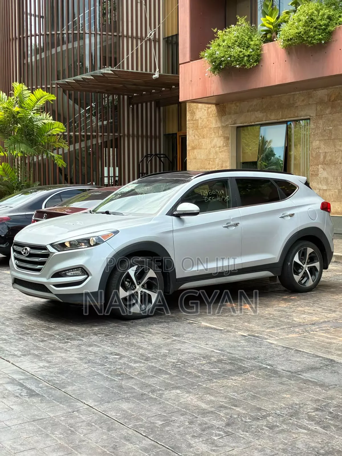 Hyundai Tucson Limited AWD 2017 Silver