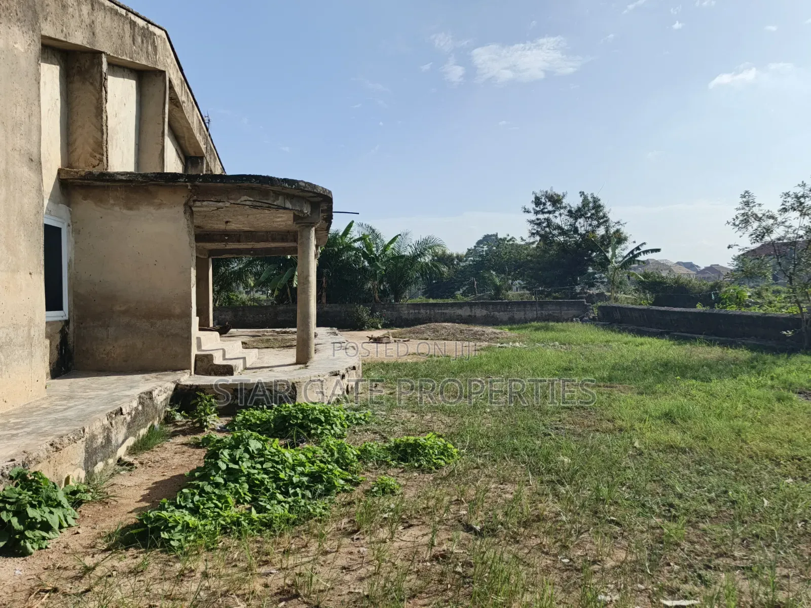 5bdrm House in Duase, Kumasi Metropolitan for sale