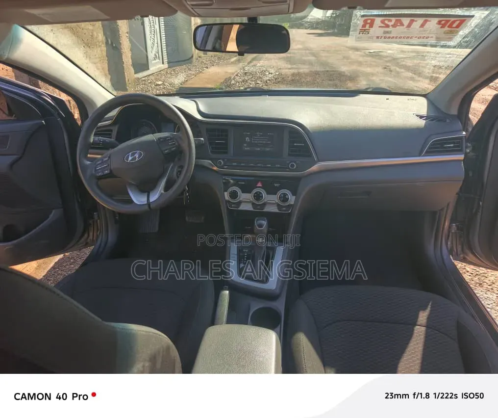 Hyundai Elantra 2019 Gray