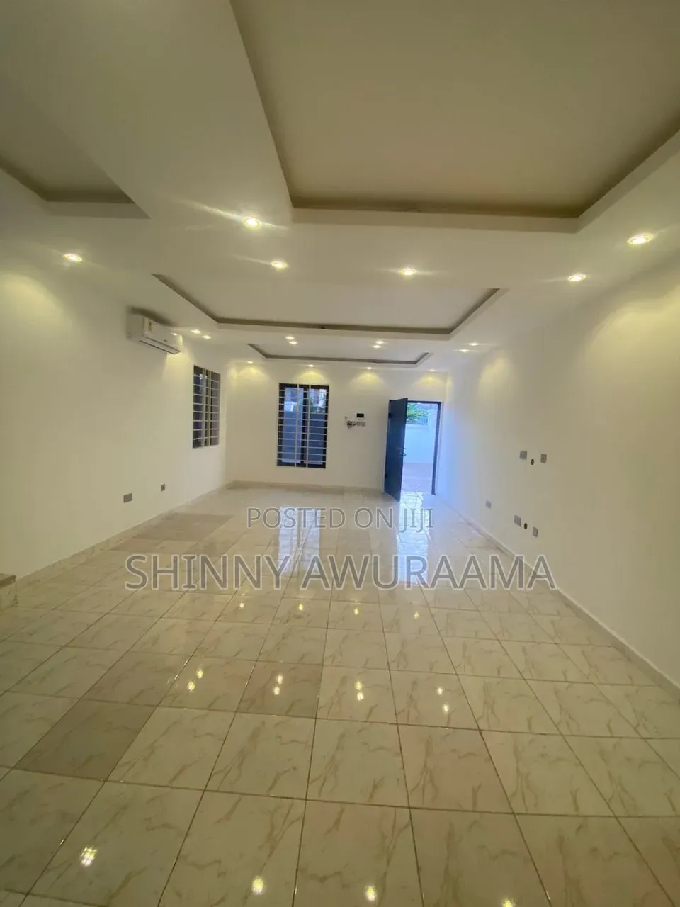 4bdrm House in Nmai-Dzorn, School Junction for rent