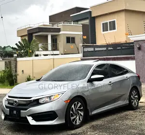 Honda Civic EX Sedan 2018 Silver